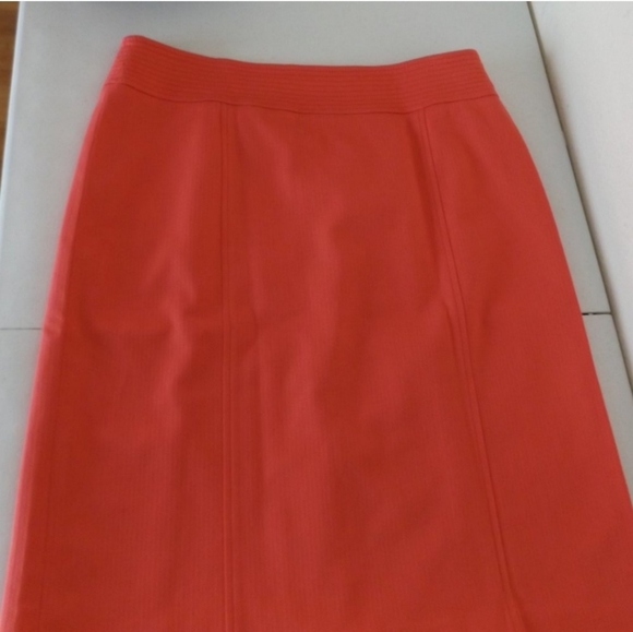 Kasper Size 10 Red Pencil Skirt - Picture 2 of 11